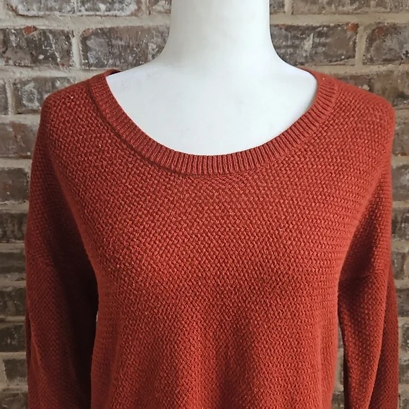 Madewell Knit Rust Colored Long Sleeve Sweater - Picture 2 of 5